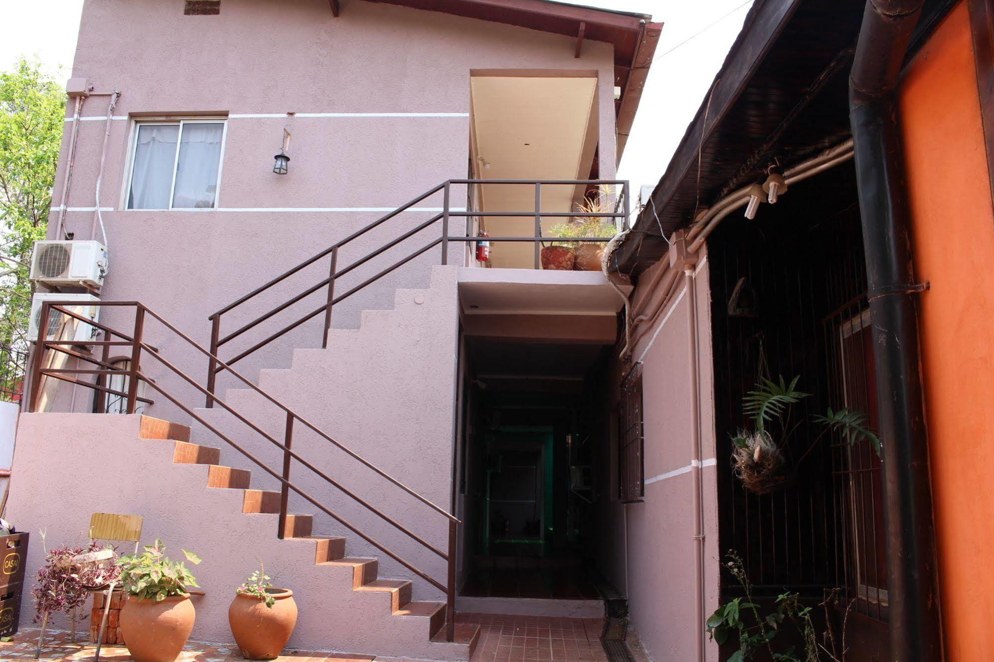 Residencial Noelia Hostel 伊瓜苏港 外观 照片